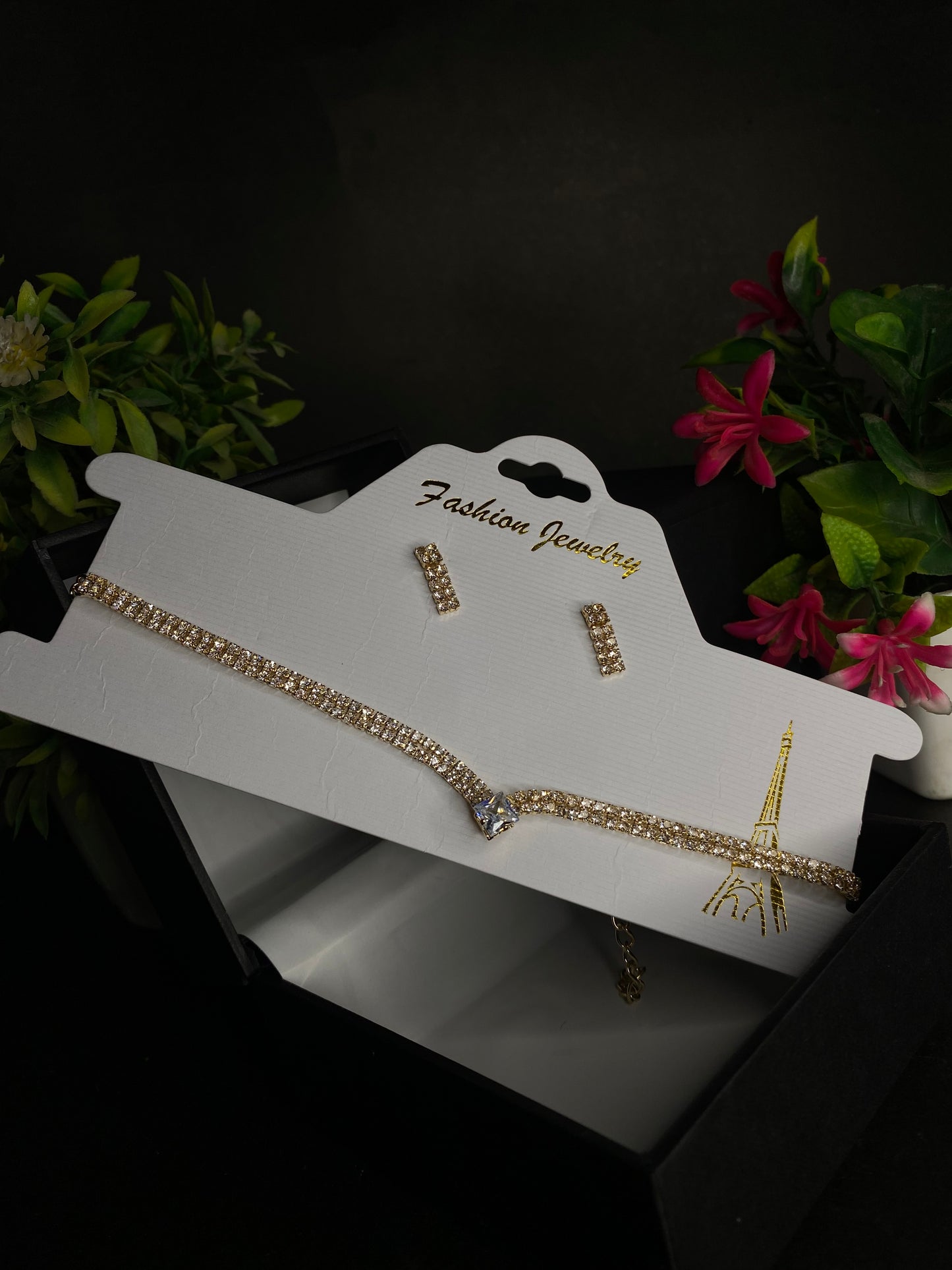 Radiant Gold Luxe Collection