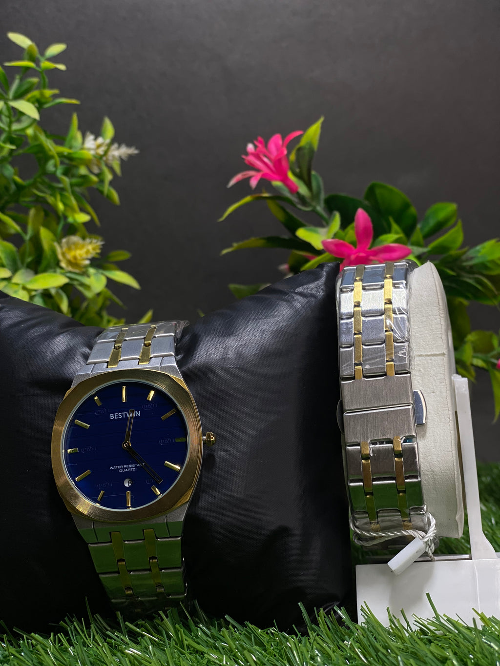 Elegant Two-Tone Wristwatch with Deep Slim Blue Dial – A Timeless Statement