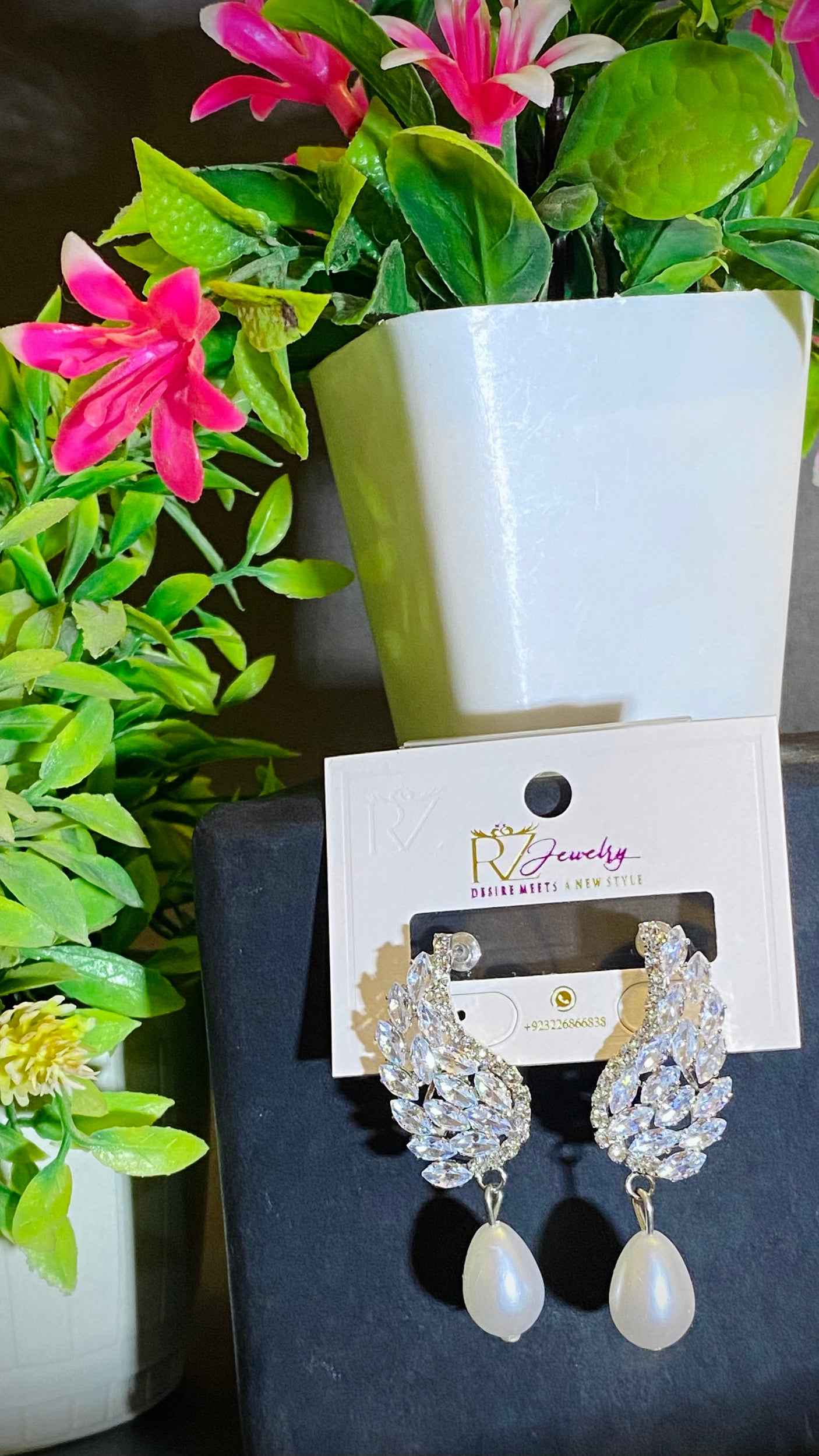 Luxury Winged Design Earrings with Pearl Drop – Shine with Sophistication.