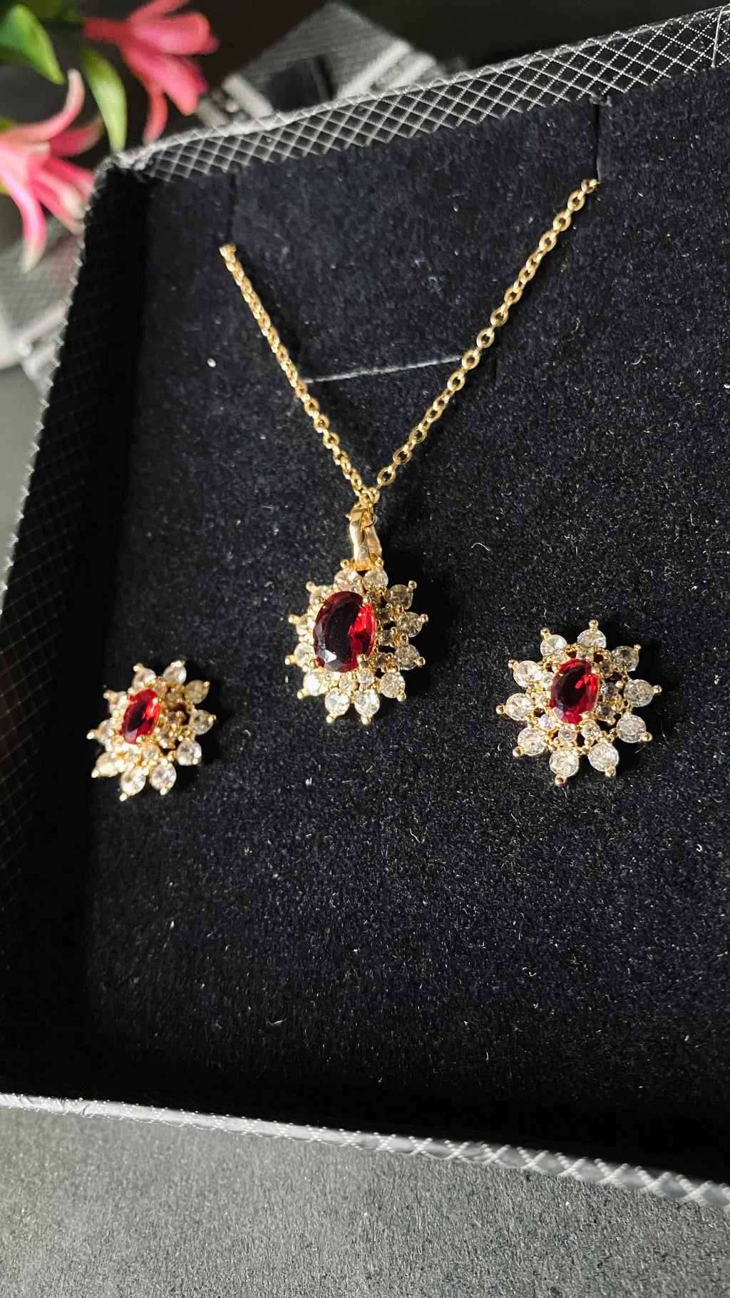 Crimson Bloom Necklace & Earrings Set – Gold Finish with Sparkling Stone Halo