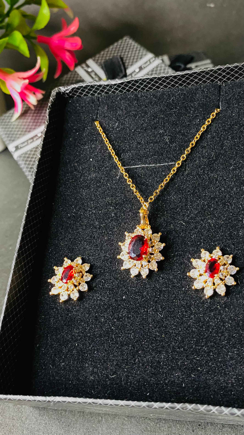 Crimson Bloom Necklace & Earrings Set – Gold Finish with Sparkling Stone Halo