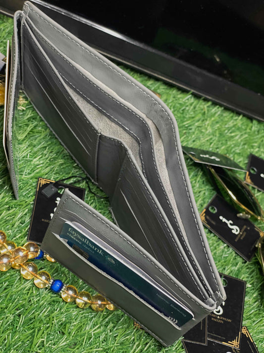 Modern Grey Genuine Leather Wallet – Sleek Bi-Fold with Clean Stitch Finish